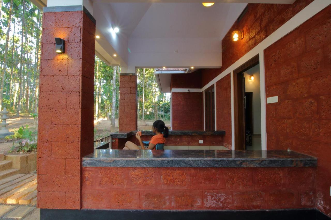 Tall Trees - Modern Forest Villa In Wayanad Sultan Bathery Ngoại thất bức ảnh